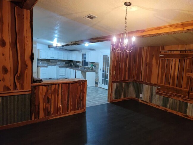 Building Photo - 8922 Witter Ln