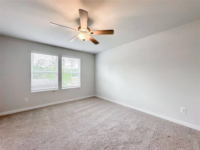 Building Photo - 7806 Alset Dr