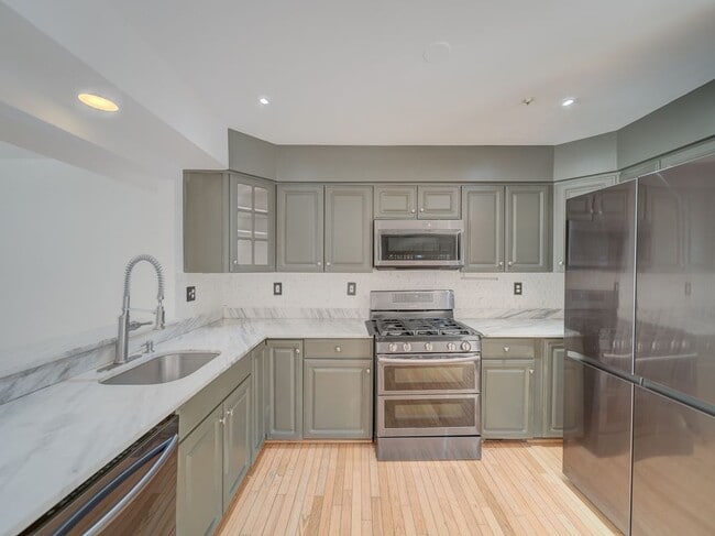 Building Photo - 3019 Spice Bush Rd
