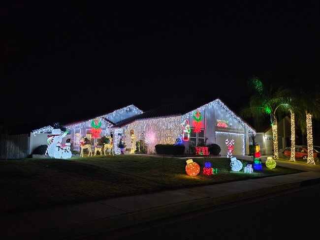 Building Photo - 13562 Vellanto Way