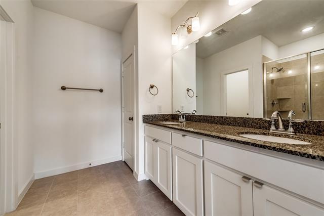 Building Photo - 1314 Casselberry Dr