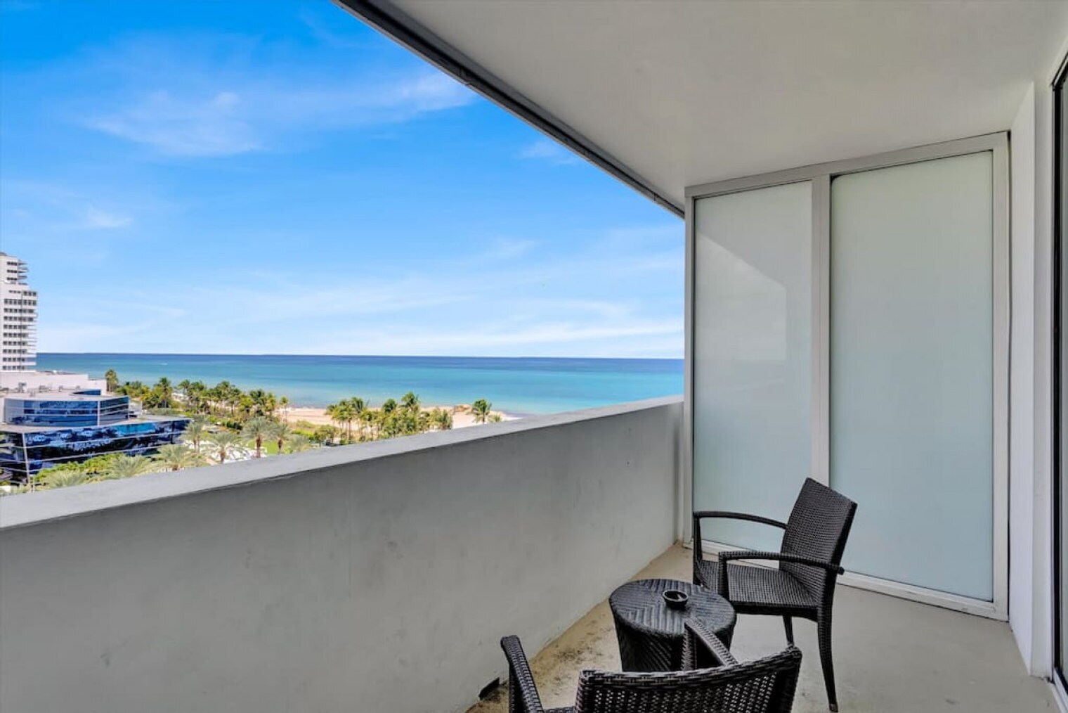 Building Photo - 4391 Collins Ave