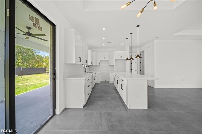 Building Photo - 4536 NW 35th Pl