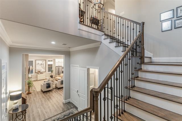 Building Photo - 1725 G Ave