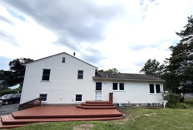 Building Photo - 36 Greenvale Farms Rd