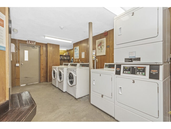 Building Photo - 339 S Huntington Ave