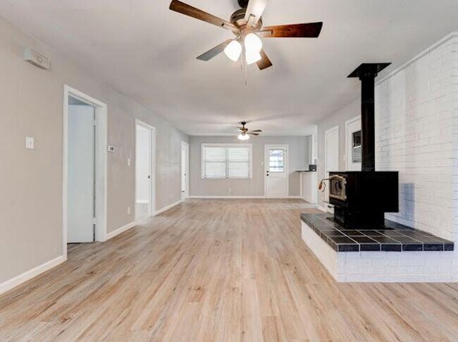 Building Photo - 3Bd/2Ba in Killeen, TX!