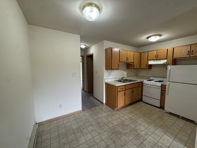 Building Photo - Beautiful 1BD/1B Apartment in Marseilles!