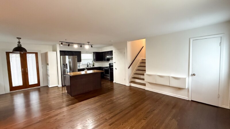 Building Photo - 5002 Woodson Rd