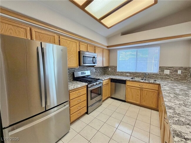 Building Photo - 8525 Danza Del Sol Dr