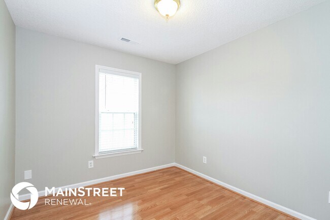 Building Photo - 620 Wallridge Dr