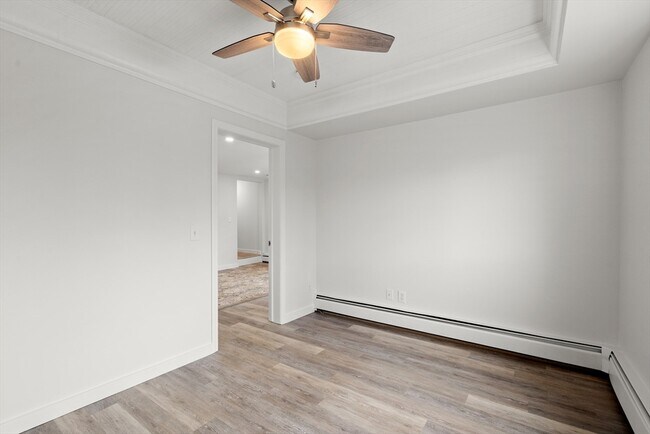 Building Photo - 17 3rd St