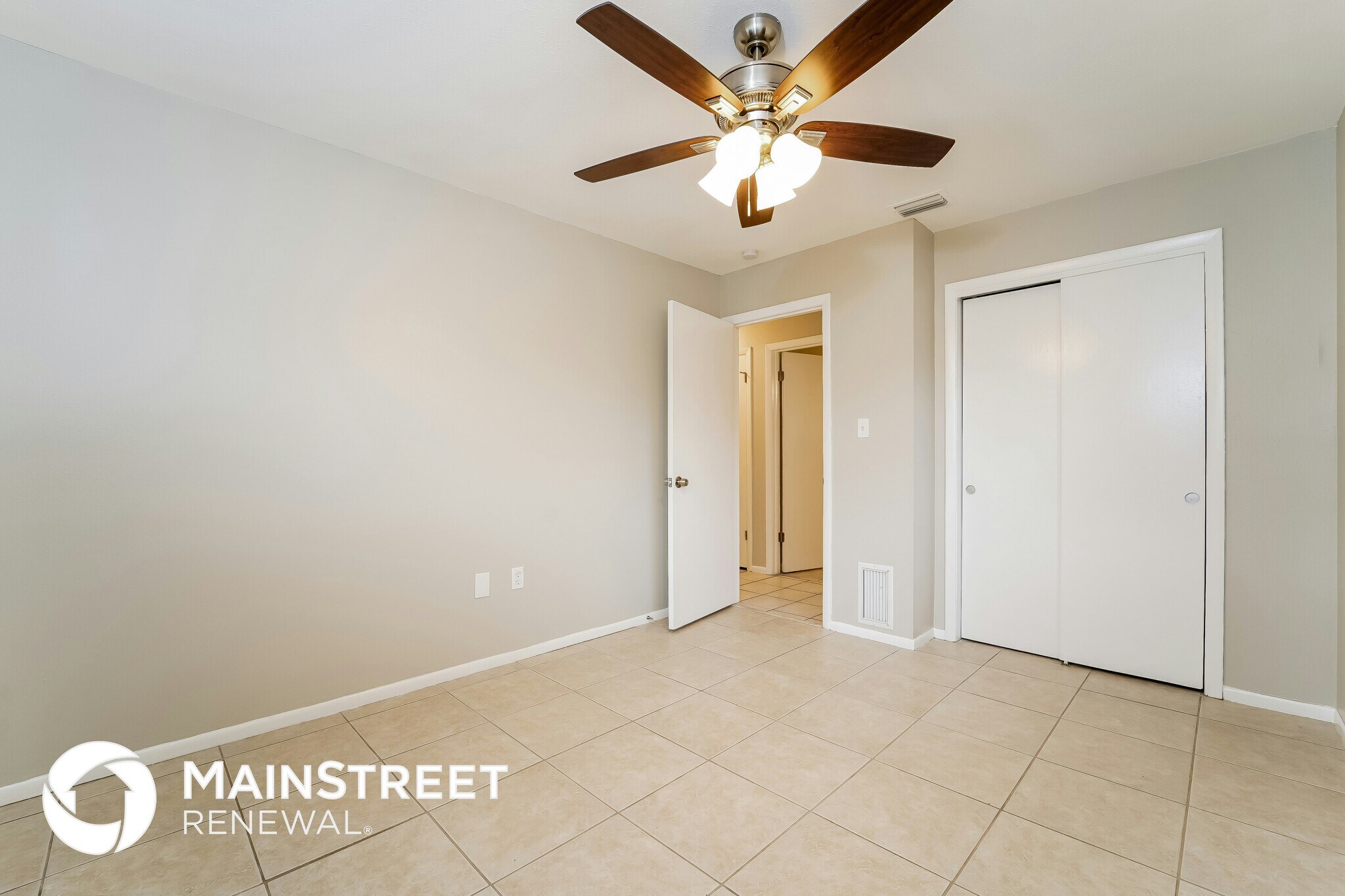 Building Photo - 3411 Spainwood Dr