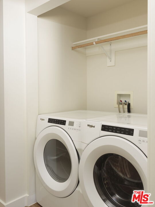 Building Photo - 727 N La Fayette Park Pl