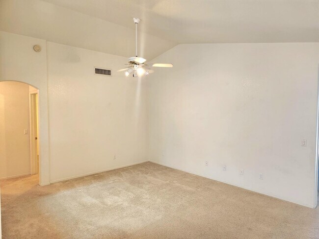 Building Photo - 9211 W Sandra Terrace