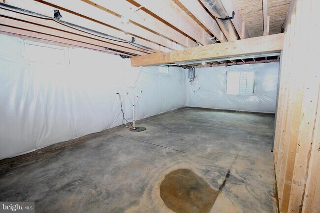 Building Photo - 83 Cherry Blossom Ct