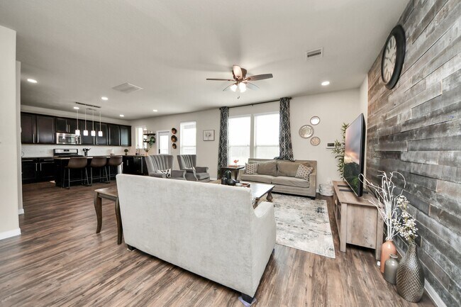 Building Photo - 15806 Winter Cypress Wy