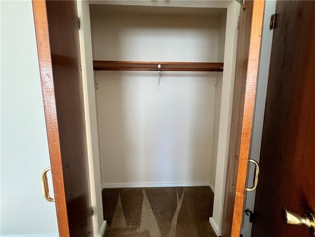 Building Photo - 70 Carroll Ave