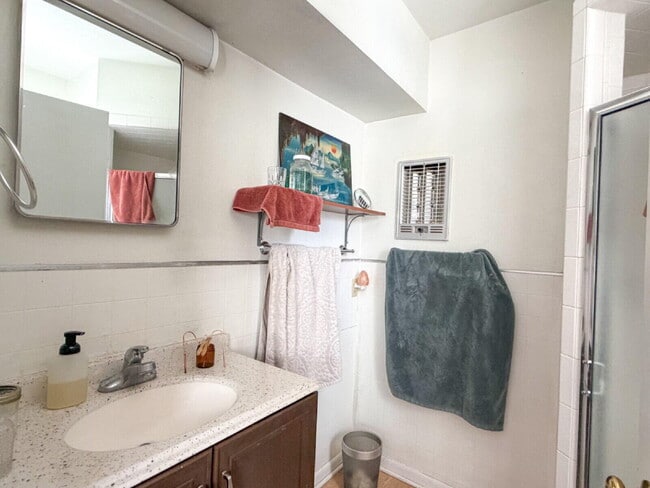 Building Photo - 2516 30th St