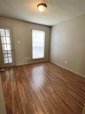 Building Photo - 725 Kingston Dr