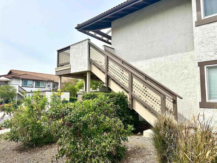 Building Photo - 9829 Caspi Gardens Dr