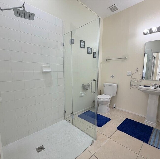 Building Photo - 106 Nazha Dr