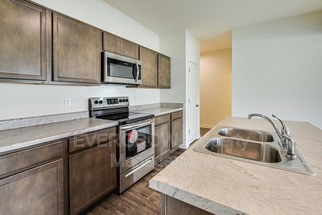 Building Photo - 10834 Penwell Wy