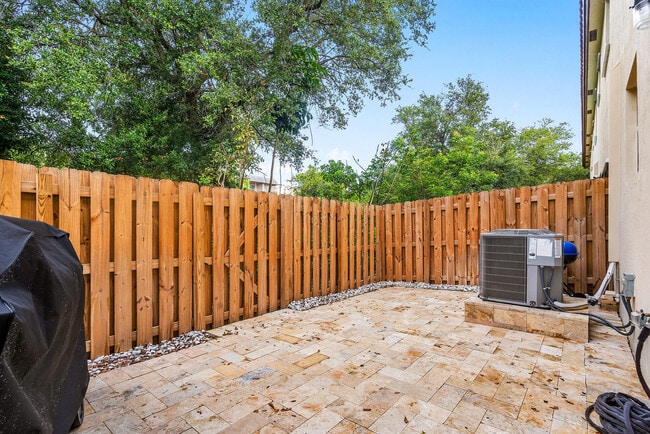 Building Photo - 2781 NW 55th Way