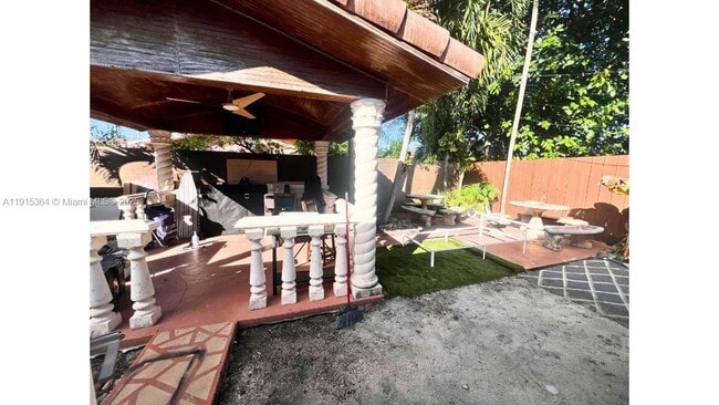 Building Photo - 6481 SW 39th Terrace