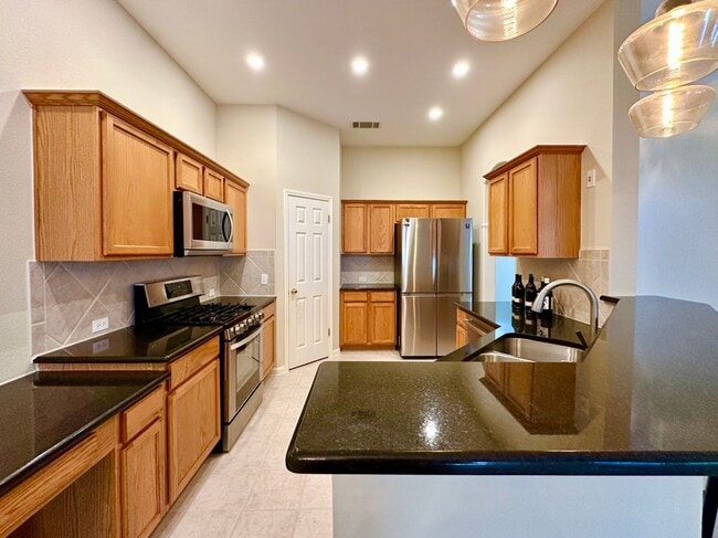 Building Photo - 1501 Santolina Ct