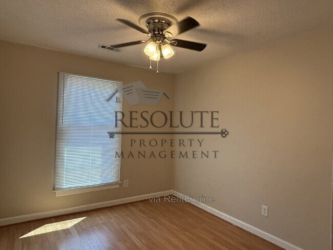 Building Photo - 6123 Highcastle Ct