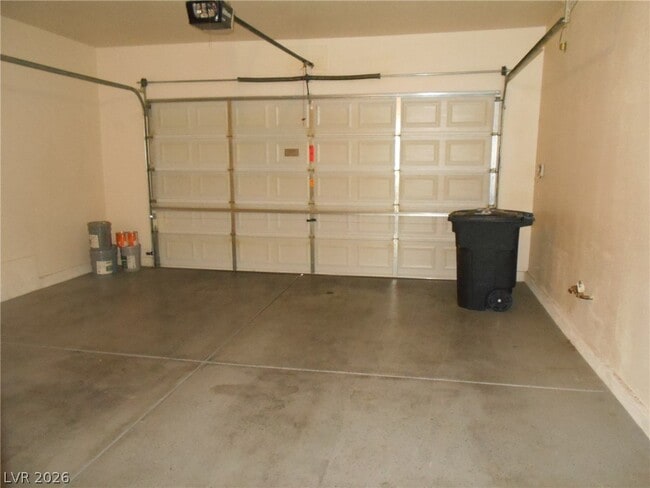 Building Photo - 10289 Green Orchard Ct