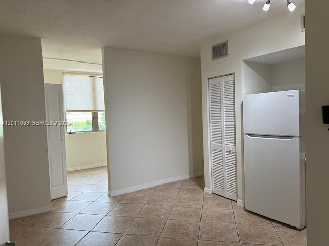 Building Photo - 2630 SW 28th St