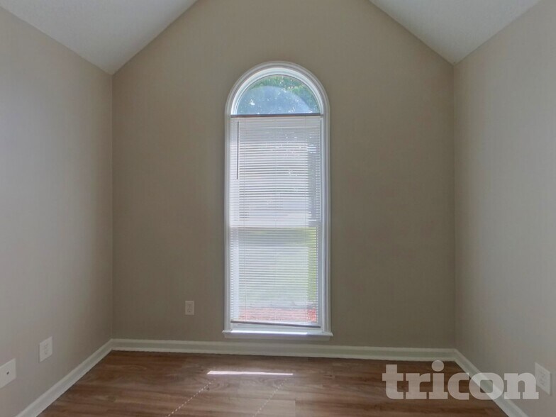 Building Photo - 11106 Pinetta Ln