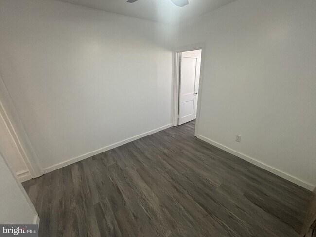 Building Photo - 5965 Springfield Ave