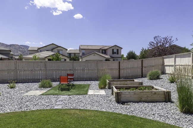 Building Photo - Spacious Home in Damonte Ranch - Large Backyard!