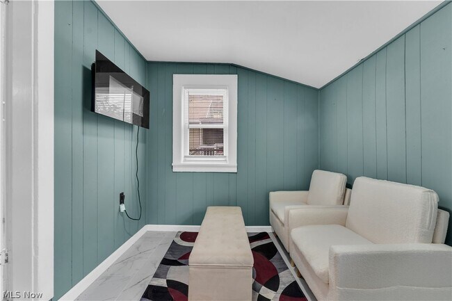 Building Photo - 3024 Vega Ave