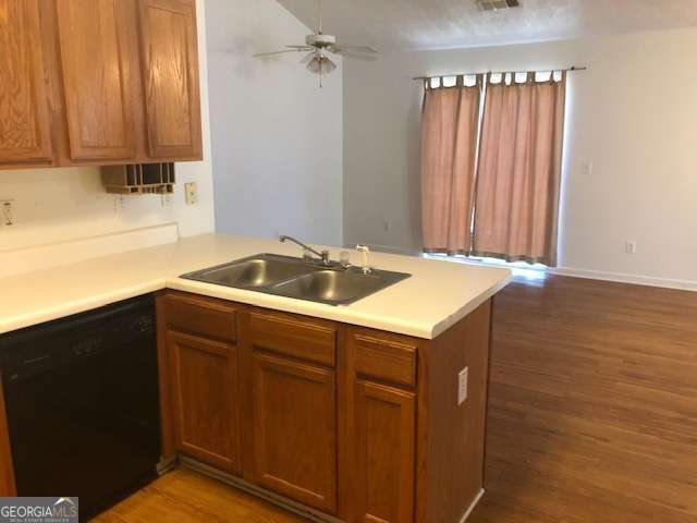 Building Photo - 505 Lakecourt Dr