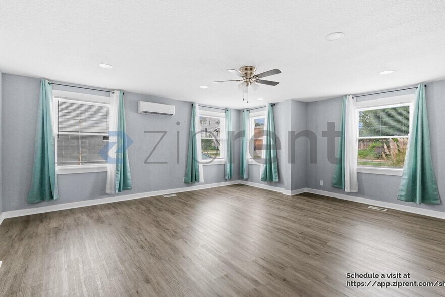 Building Photo - 965 W Ocean View Ave