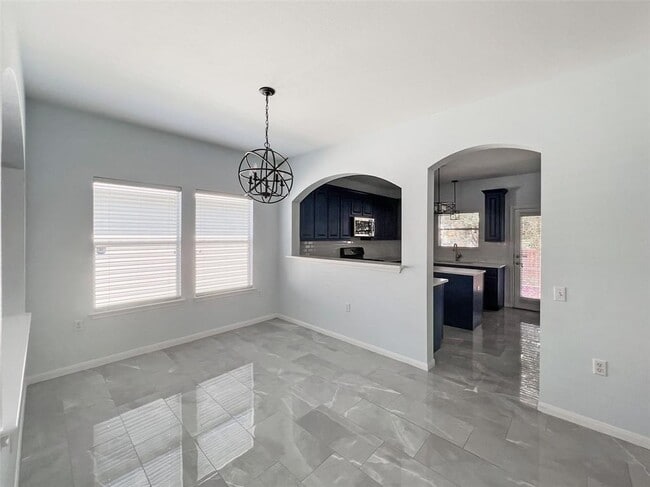 Building Photo - 3917 Bronco Bend Loop