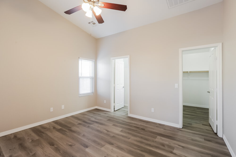 Building Photo - 7374 W Magdalena Ln