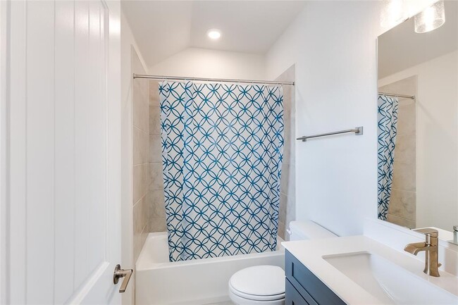Building Photo - 3509 Charade Dr