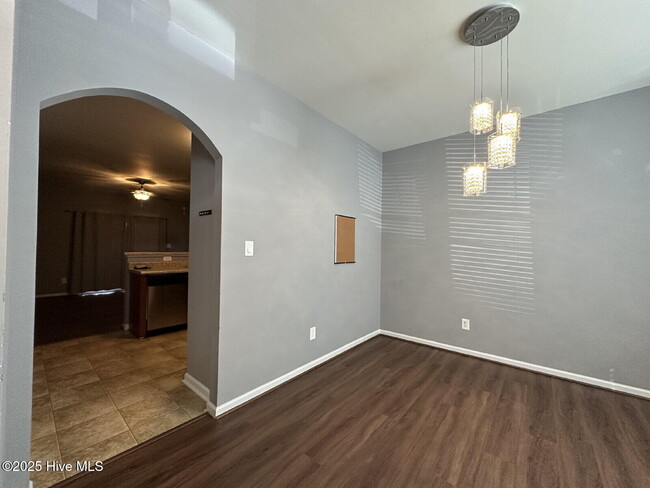 Building Photo - 256 Caldwell Loop