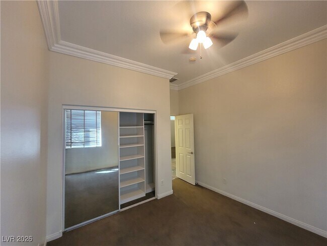 Building Photo - 9338 Wilderness Glen Ave