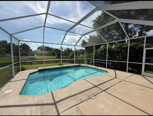 Building Photo - 12919 Brant Tree Dr