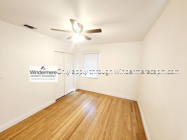 Building Photo - Fully Renovated Home in Arden Park! Available Now!!!