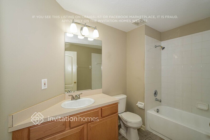 Building Photo - 4315 Marchmont Blvd