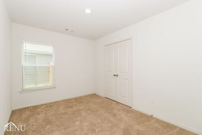 Building Photo - Coming Soon!