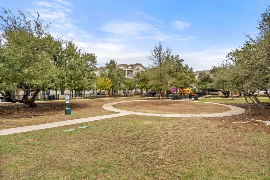 Building Photo - 12700 Ridgeline Blvd