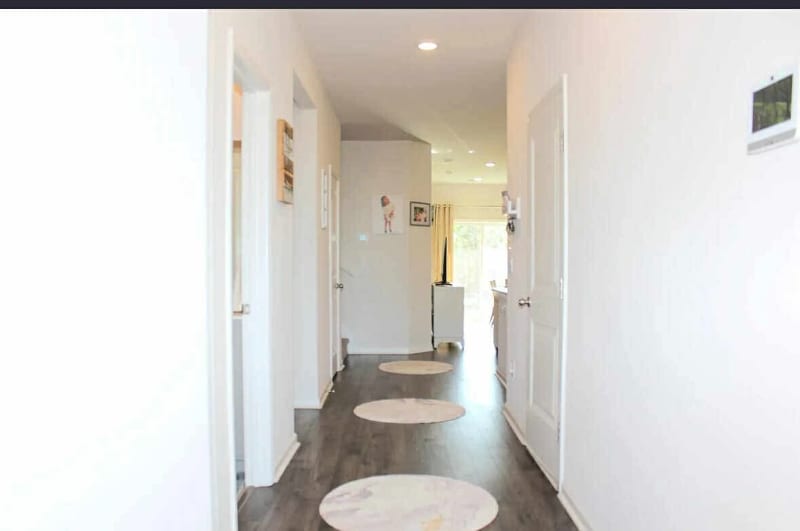 Building Photo - 3528 Bells Lk Cir